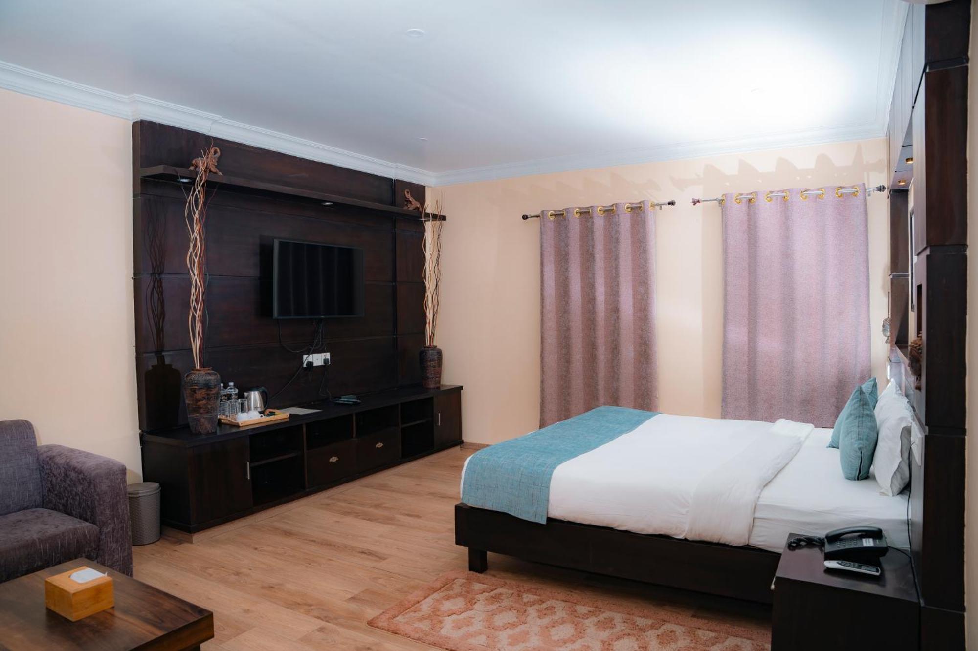Hotel Maden Inn Itahari المظهر الخارجي الصورة